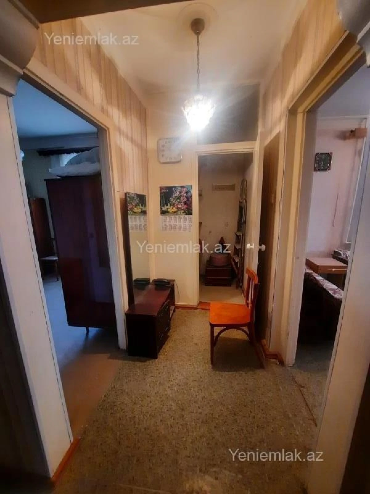 Satılır 2 otaqlı köhnə tikili 60 m²