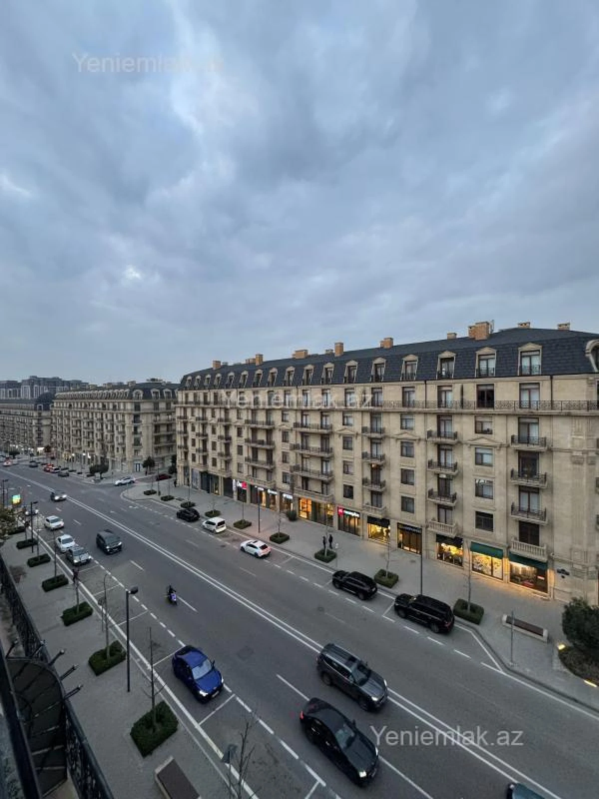 Satılır 4 otaqlı yeni tikili 161 m²