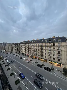 Satılır 4 otaqlı yeni tikili 161 m²