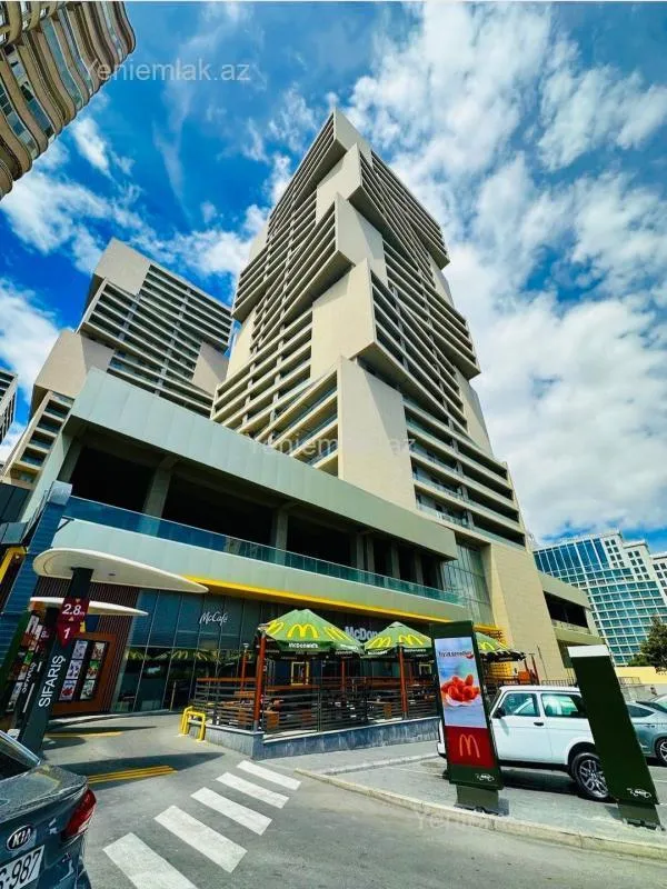 Satılır 2 otaqlı yeni tikili 100 m²