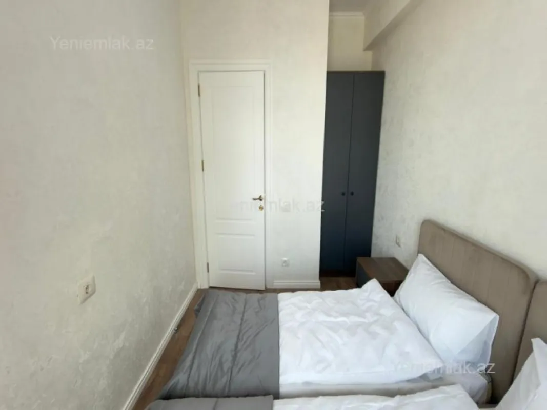 Satılır 3 otaqlı yeni tikili 50 m²