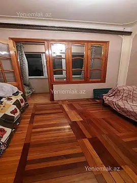 Satılır 3 otaqlı köhnə tikili 85 m²