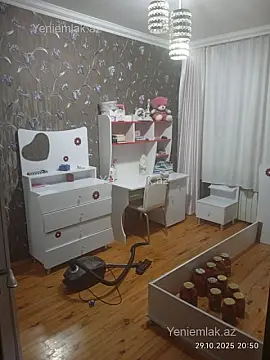 Satılır 4 otaqlı köhnə tikili 90.7 m²