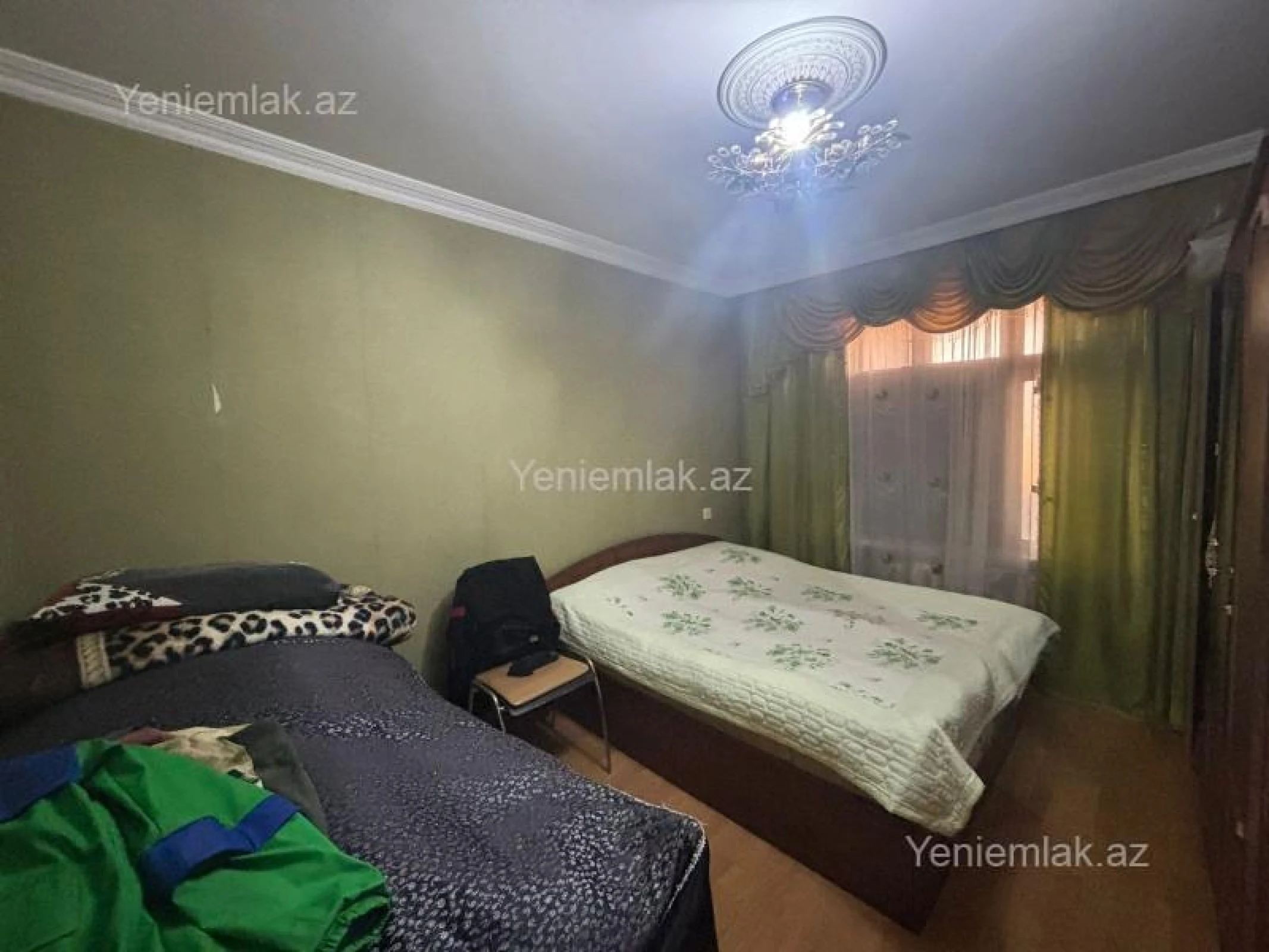 Satılır 4 otaqlı köhnə tikili 80 m²
