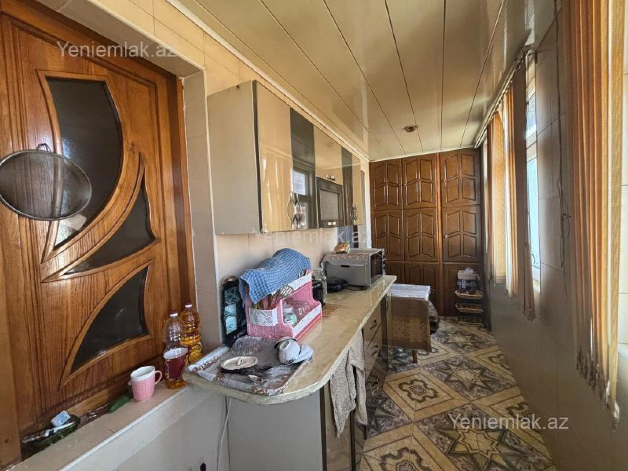 Satılır 4 otaqlı köhnə tikili 80 m²