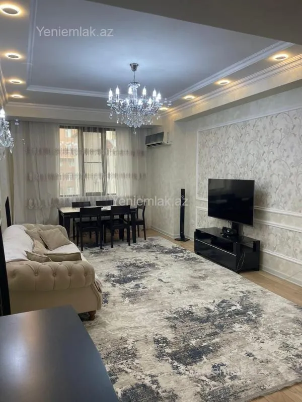 Satılır 3 otaqlı yeni tikili 125 m²