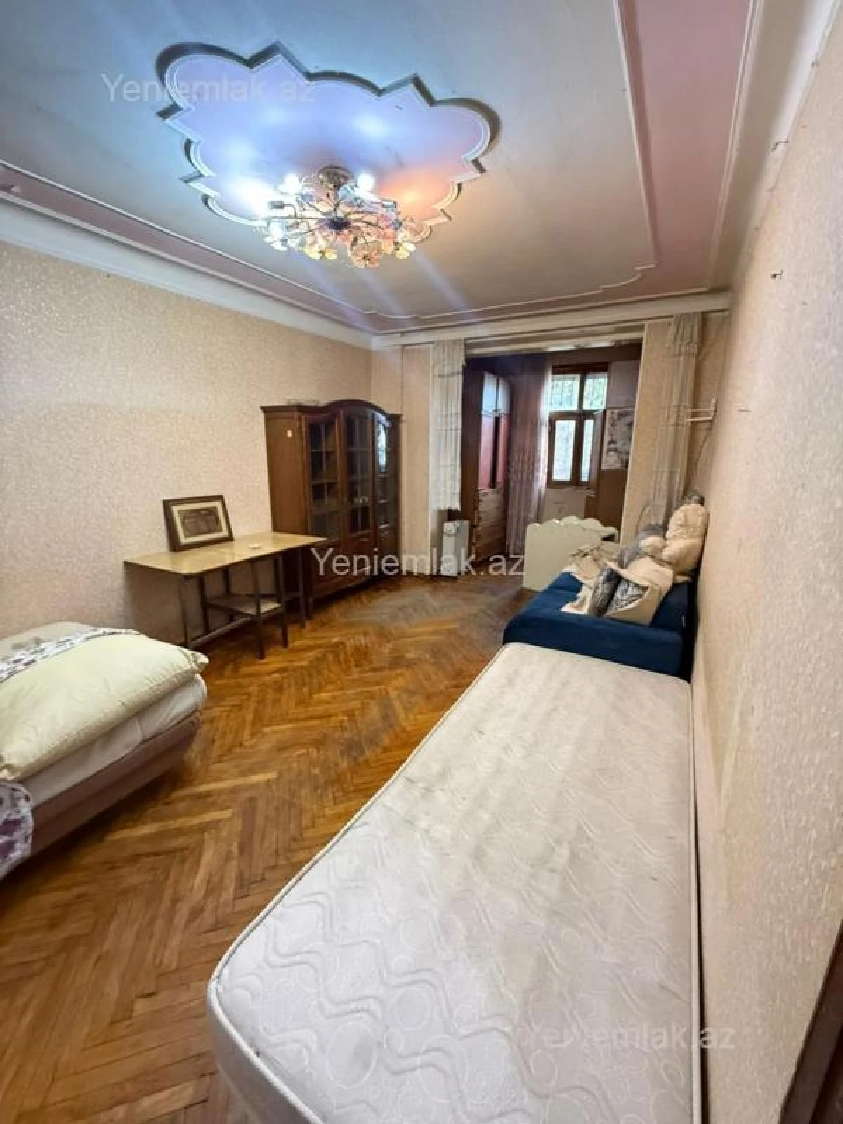 Satılır 1 otaqlı köhnə tikili 37 m²