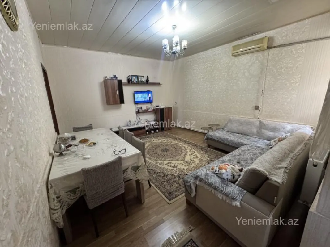 Satılır 3 otaqlı həyət evi 60 m²