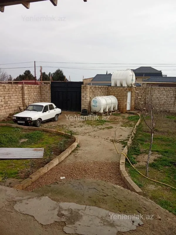 Satılır 3 otaqlı həyət evi 120 m²