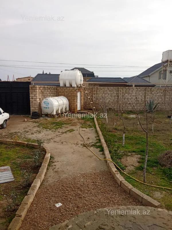 Satılır 3 otaqlı həyət evi 120 m²