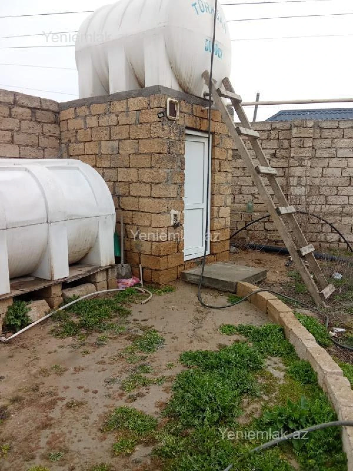 Satılır 3 otaqlı həyət evi 120 m²