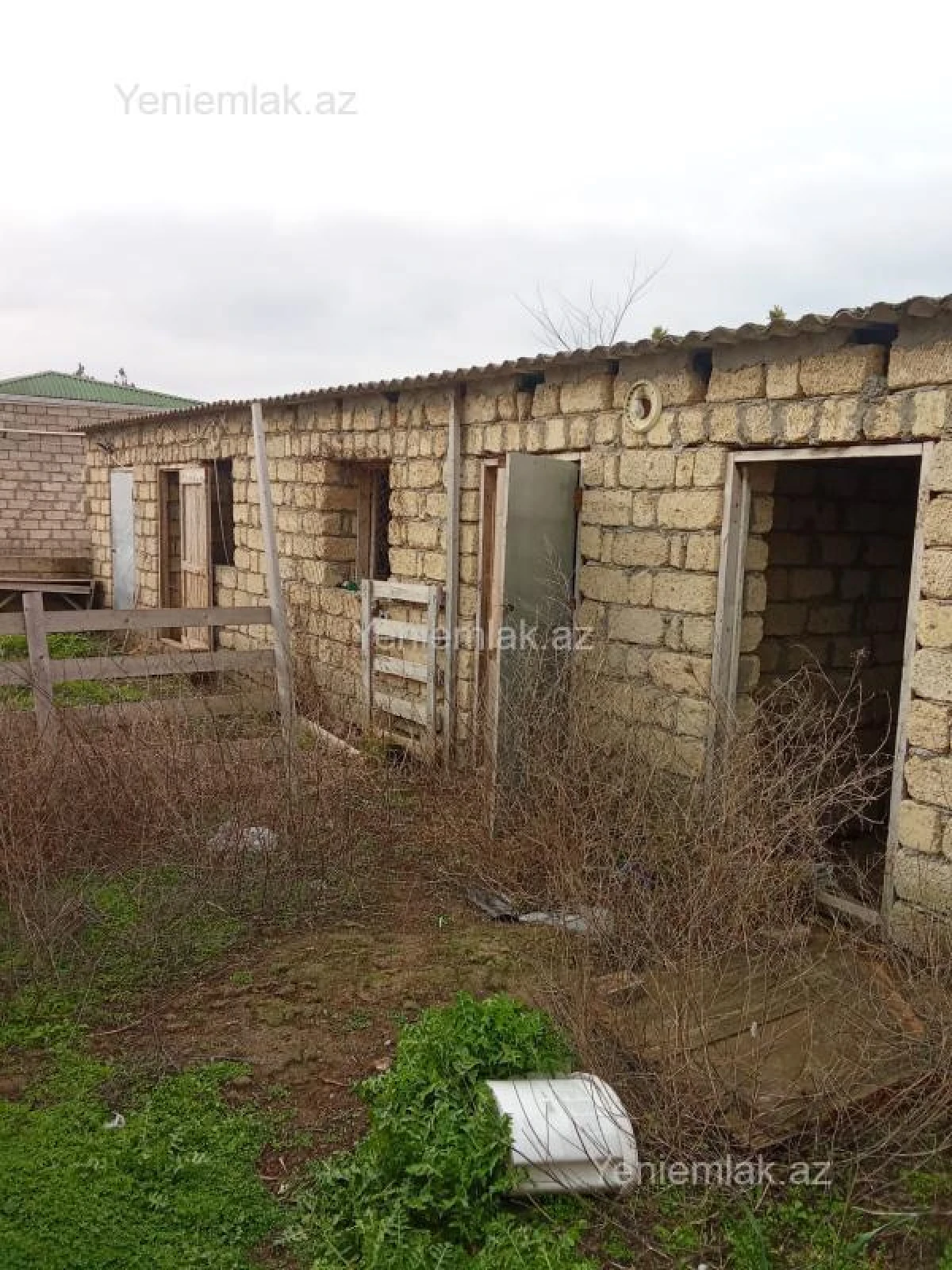 Satılır 3 otaqlı həyət evi 120 m²