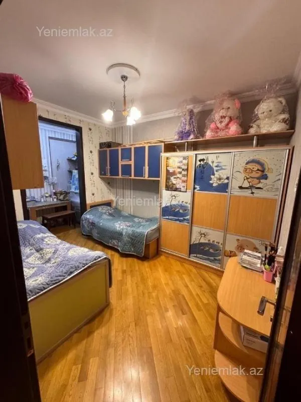 Satılır 3 otaqlı yeni tikili 120 m²