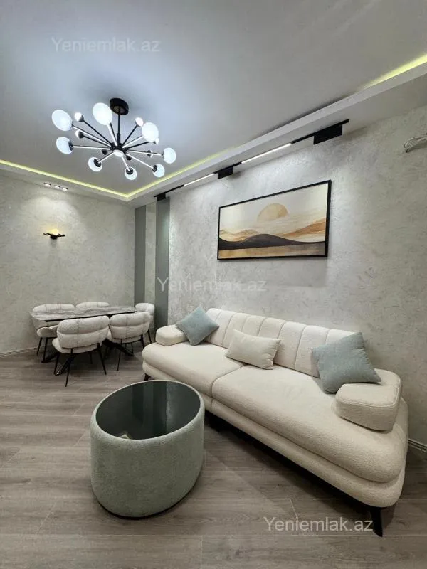 Satılır 2 otaqlı yeni tikili 55 m²