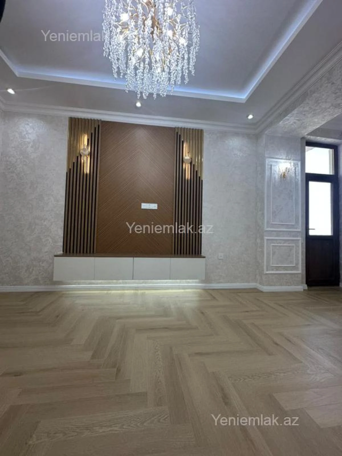 Satılır 2 otaqlı yeni tikili 60 m²