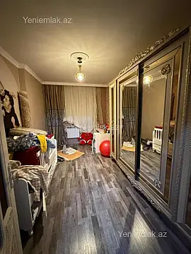 Satılır 3 otaqlı köhnə tikili 90 m²