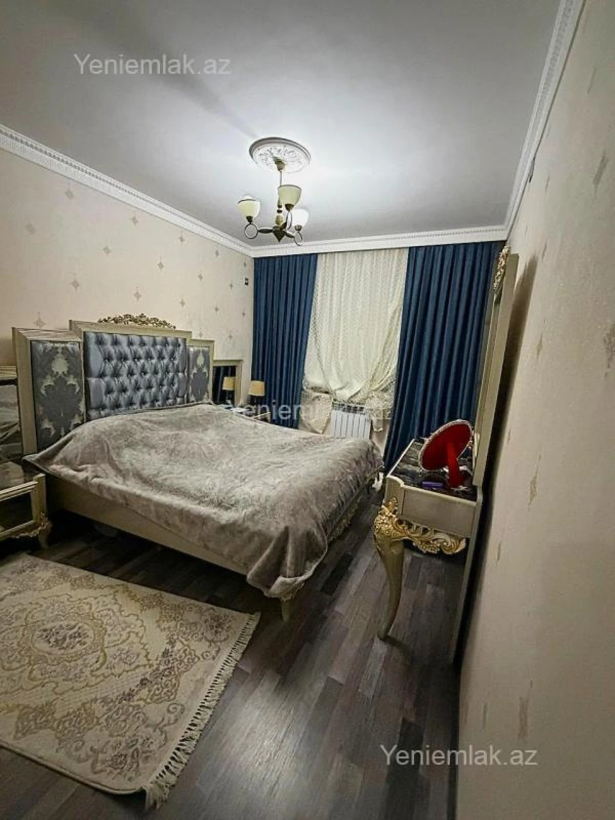 Satılır 3 otaqlı köhnə tikili 90 m²
