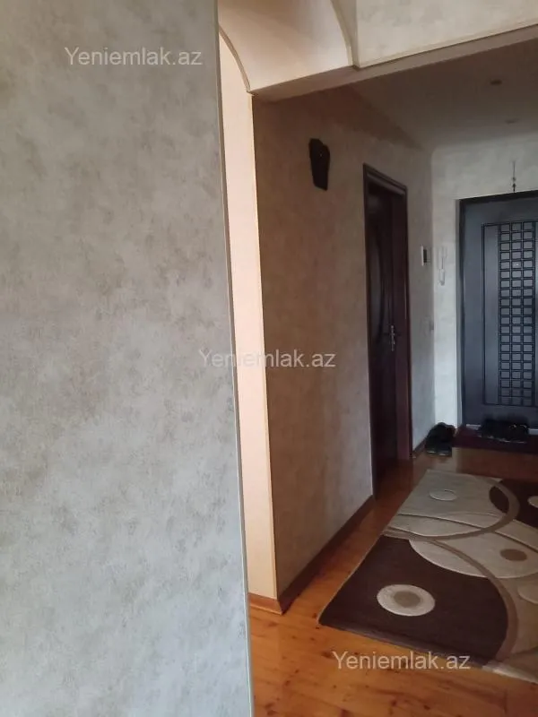 Satılır 2 otaqlı yeni tikili 72 m²