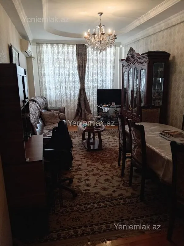 Satılır 2 otaqlı yeni tikili 72 m²