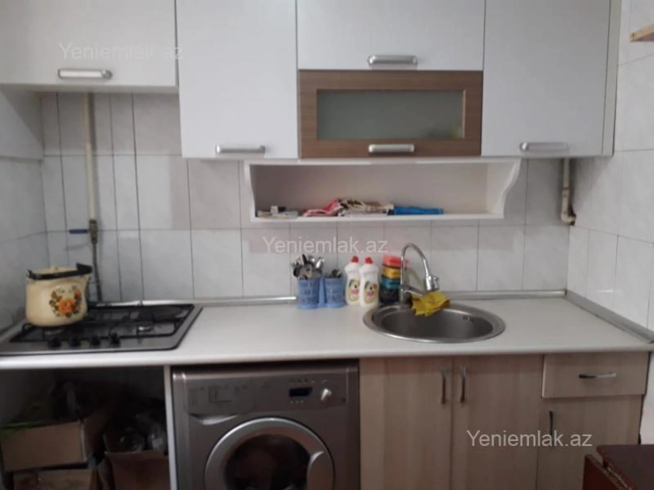 Satılır 1 otaqlı köhnə tikili 35 m²