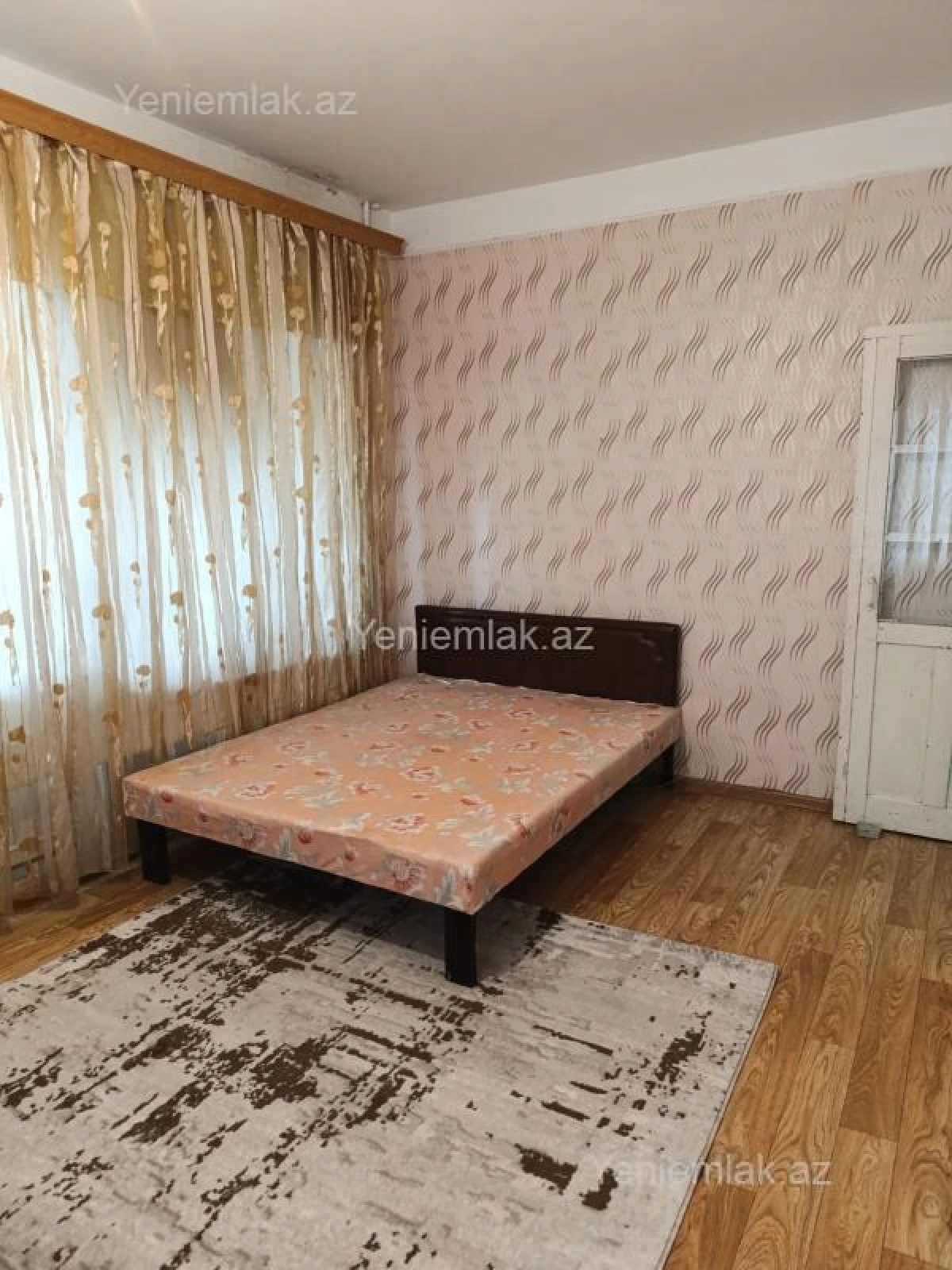 Satılır 1 otaqlı köhnə tikili 45 m²