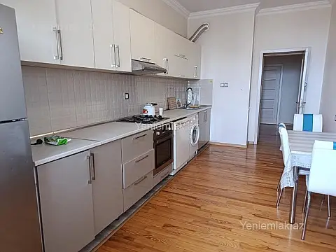Satılır 3 otaqlı yeni tikili 123 m²