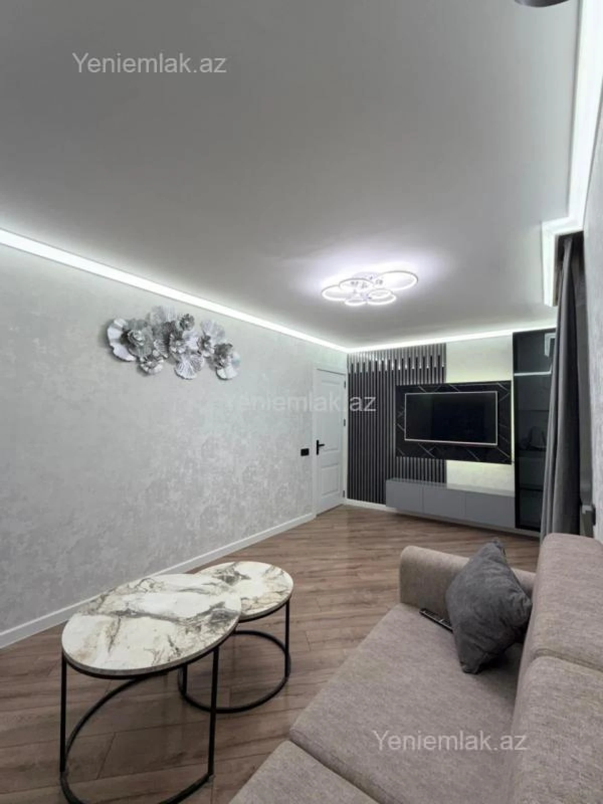 Satılır 2 otaqlı köhnə tikili 40 m²