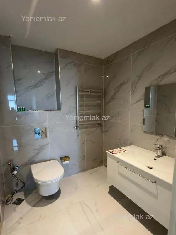 Satılır 3 otaqlı yeni tikili 56 m²