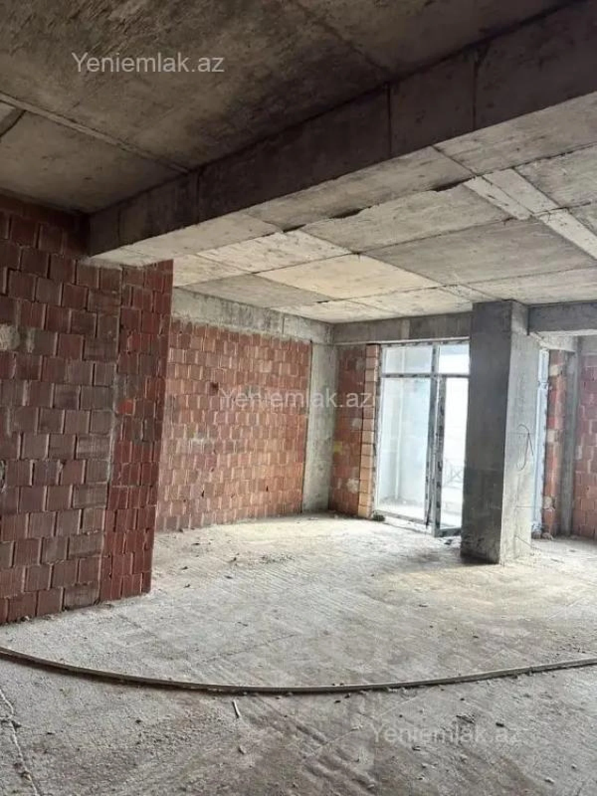 Satılır 2 otaqlı yeni tikili 65 m²