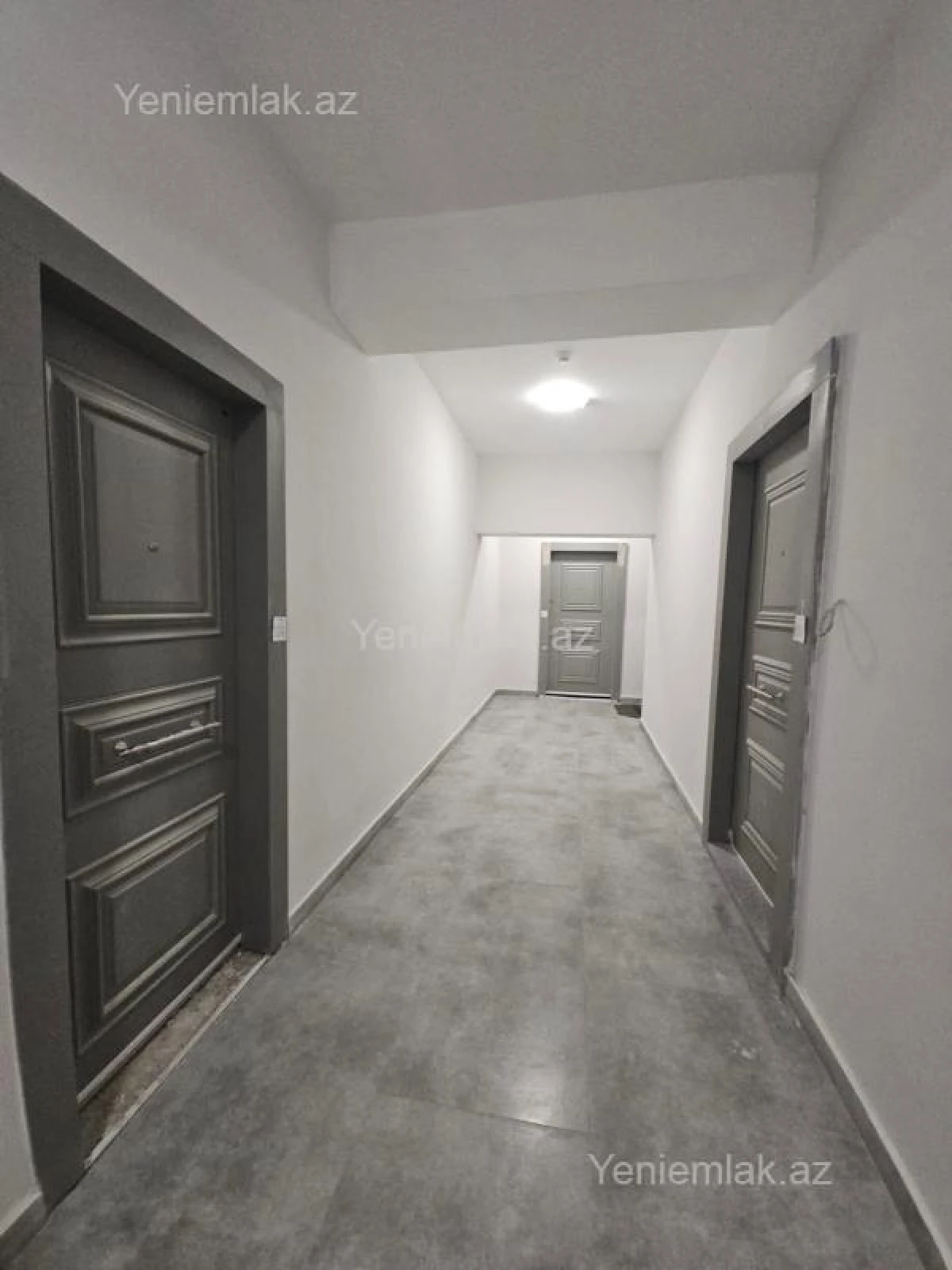 Satılır 2 otaqlı yeni tikili 65 m²