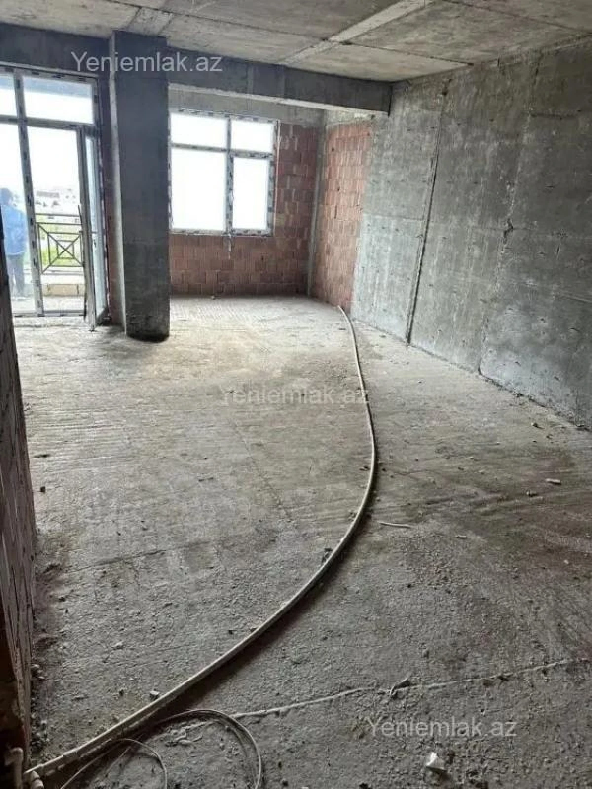 Satılır 2 otaqlı yeni tikili 65 m²