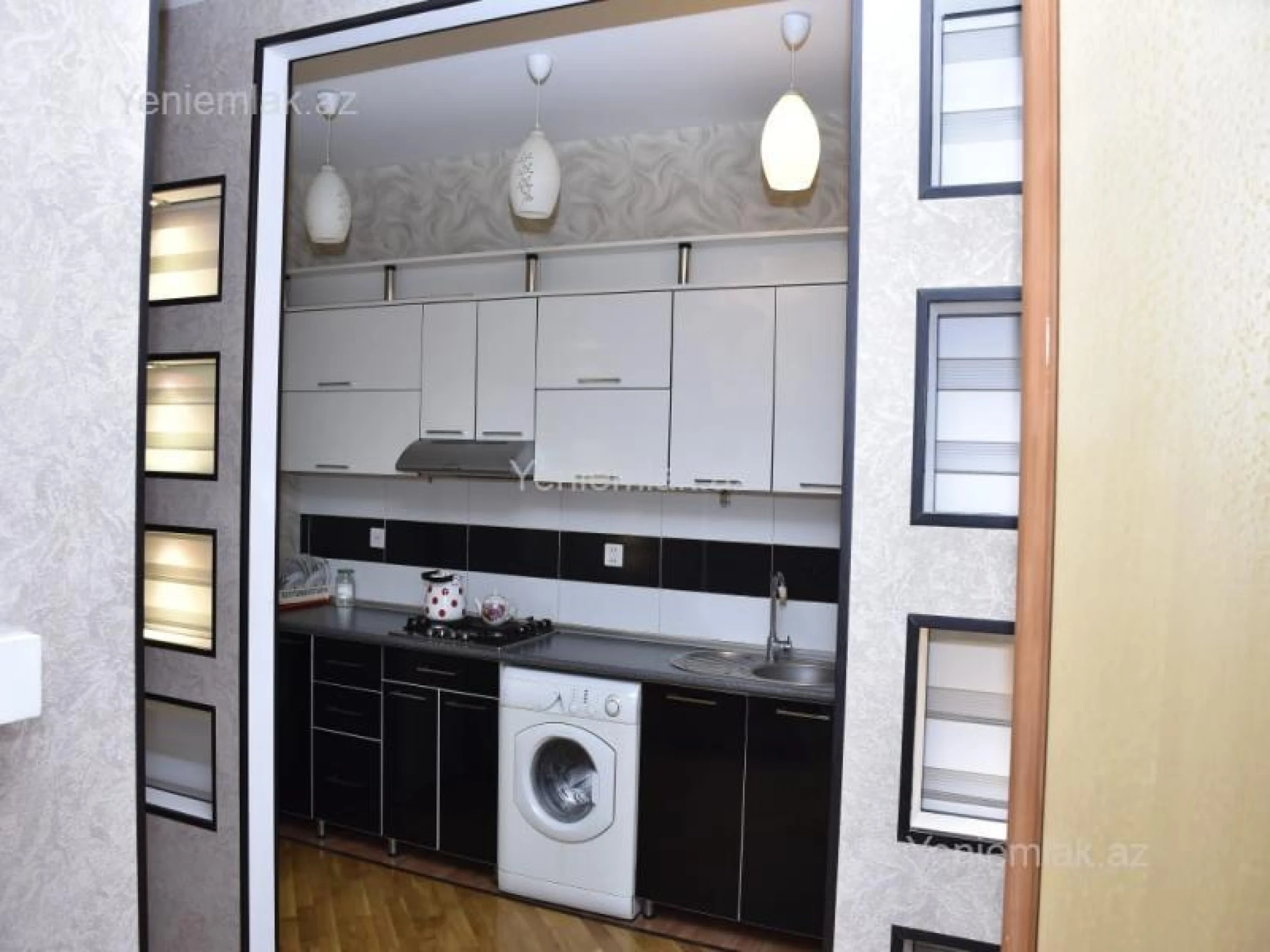 Satılır 3 otaqlı yeni tikili 105 m²