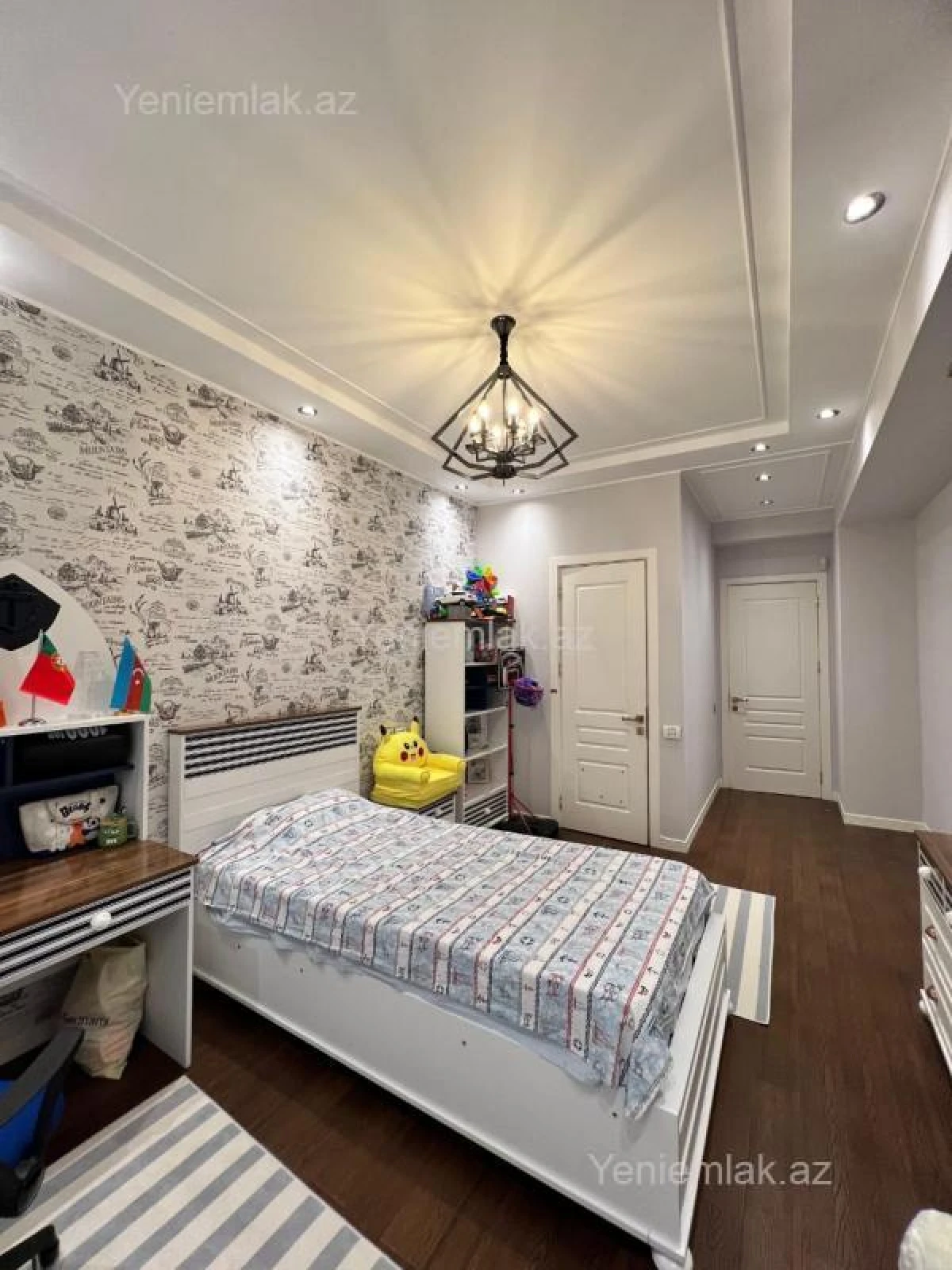 Satılır 4 otaqlı yeni tikili 185 m²