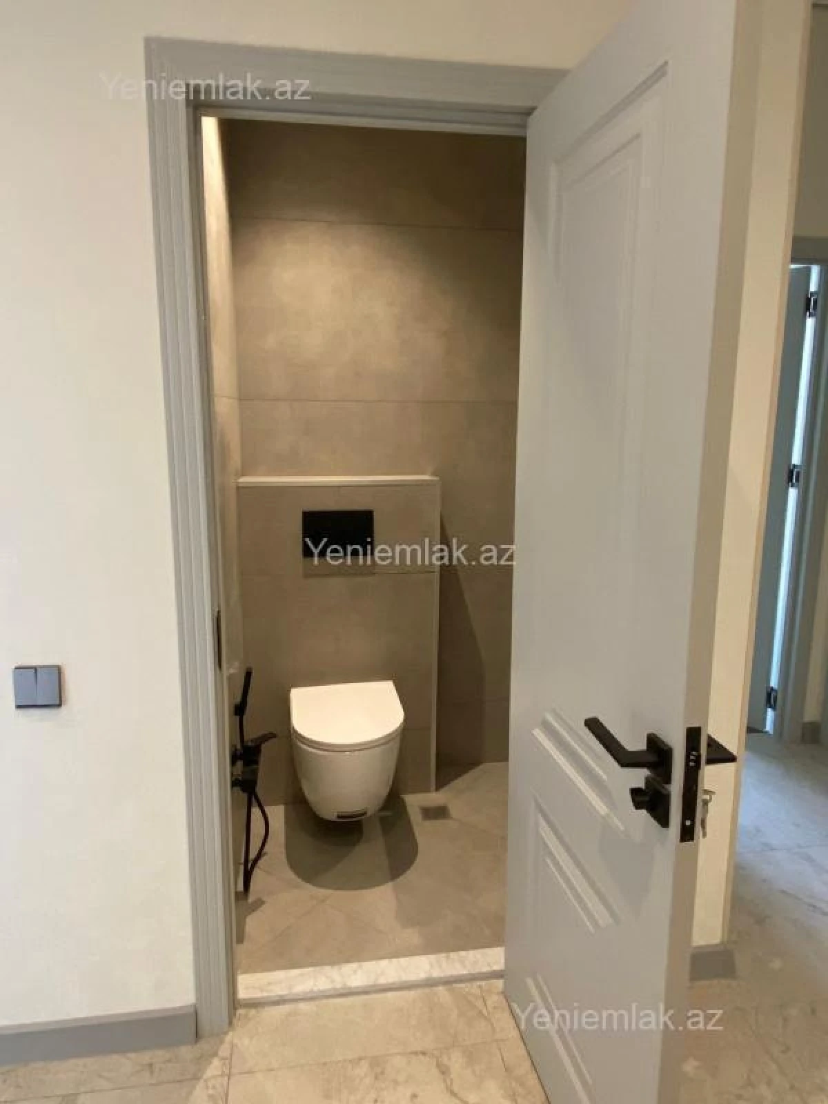 Satılır 3 otaqlı yeni tikili 98 m²