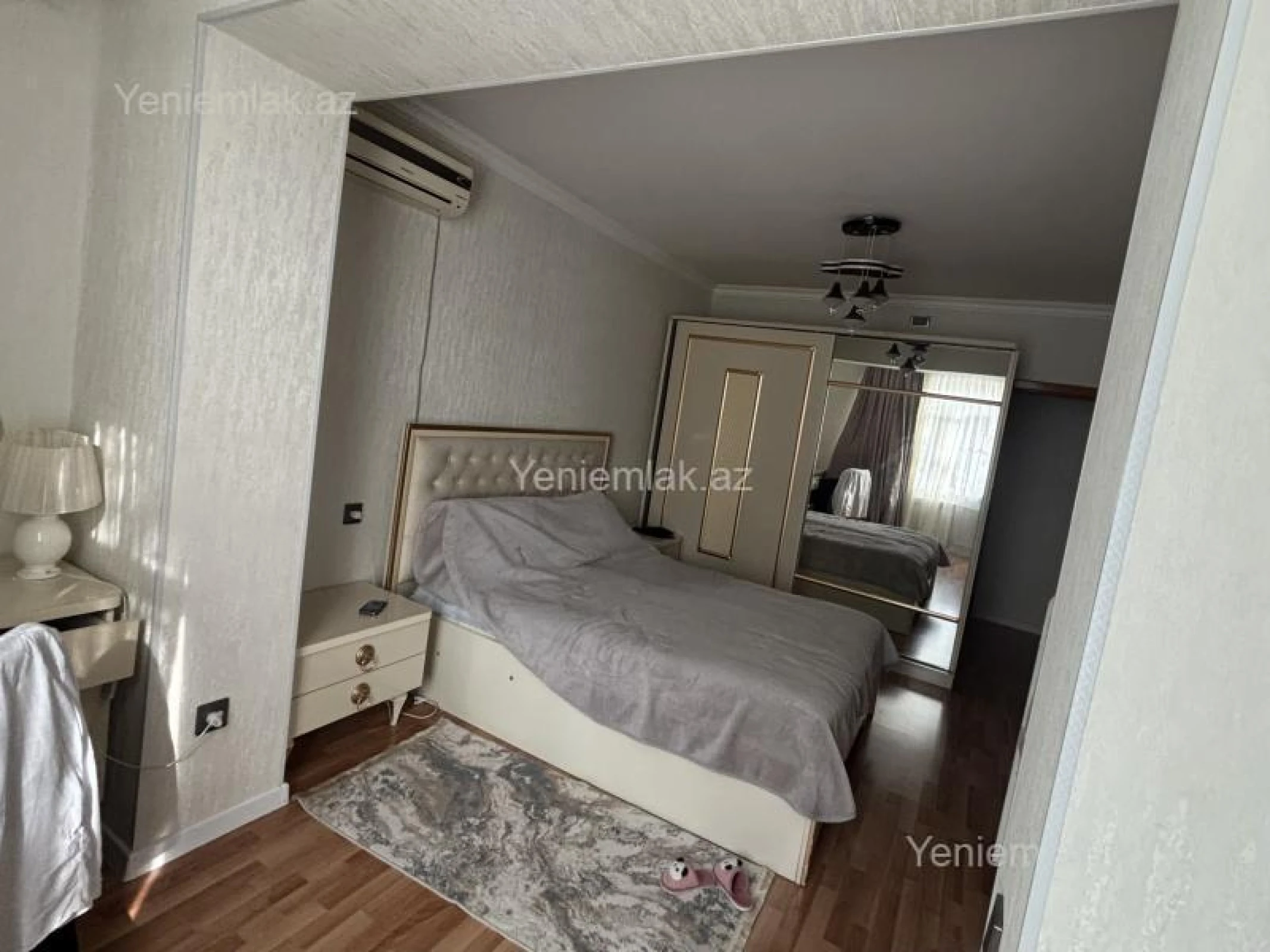 Satılır 3 otaqlı köhnə tikili 80 m²