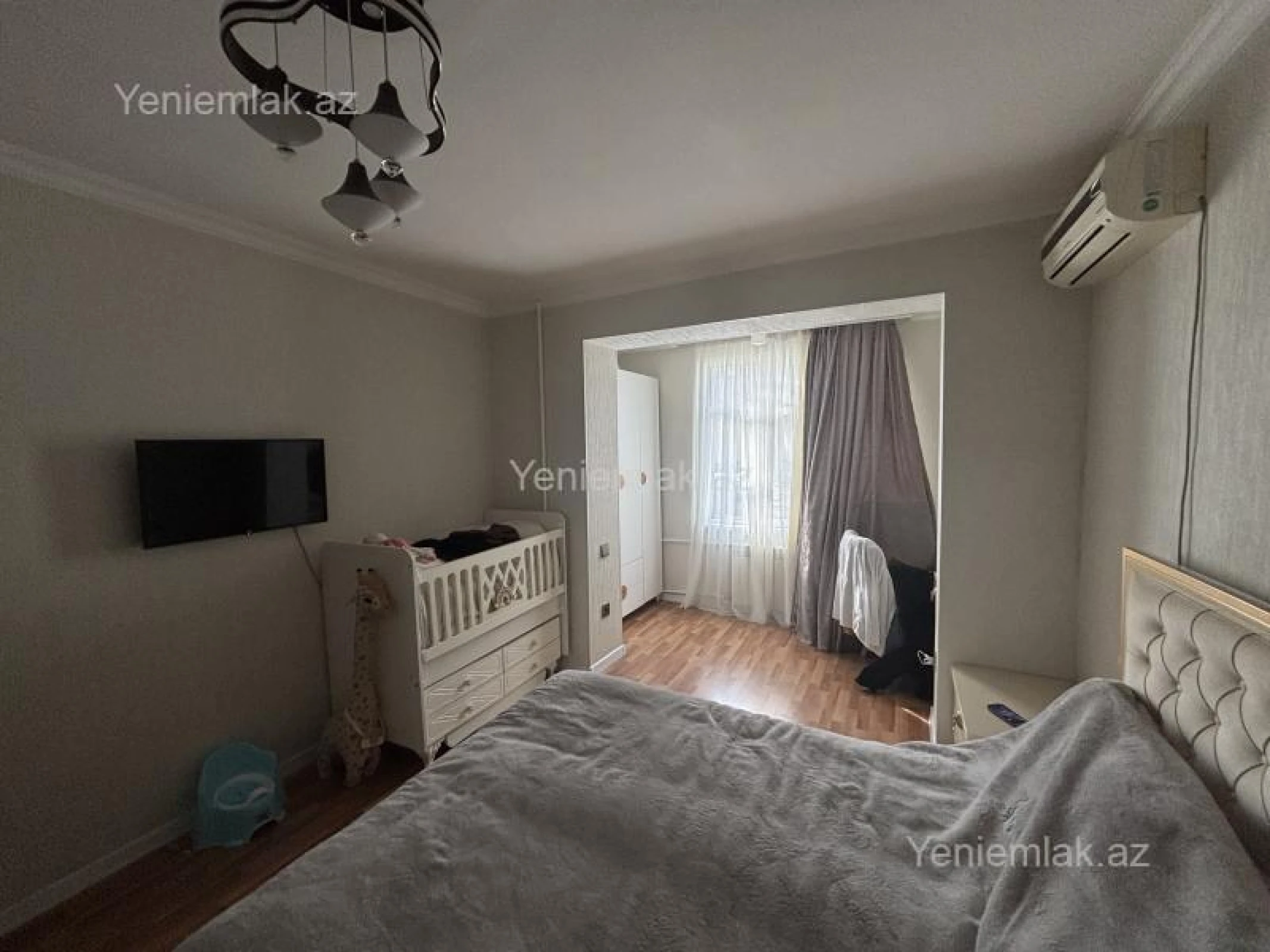Satılır 3 otaqlı köhnə tikili 80 m²