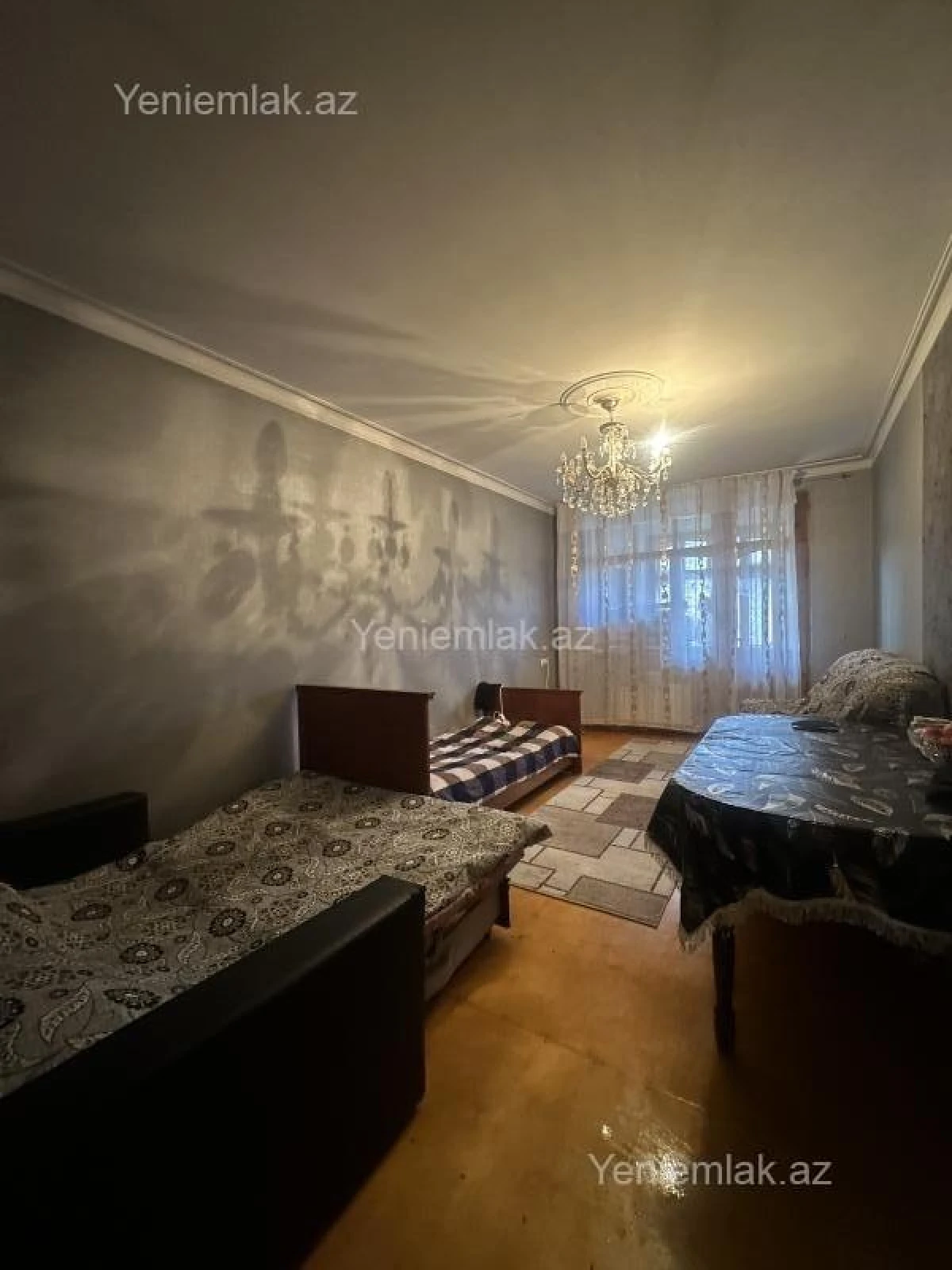 Satılır 2 otaqlı köhnə tikili 65 m²