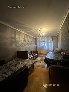 Satılır 2 otaqlı köhnə tikili 65 m²
