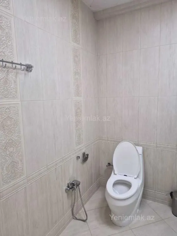 Satılır 3 otaqlı yeni tikili 137 m²