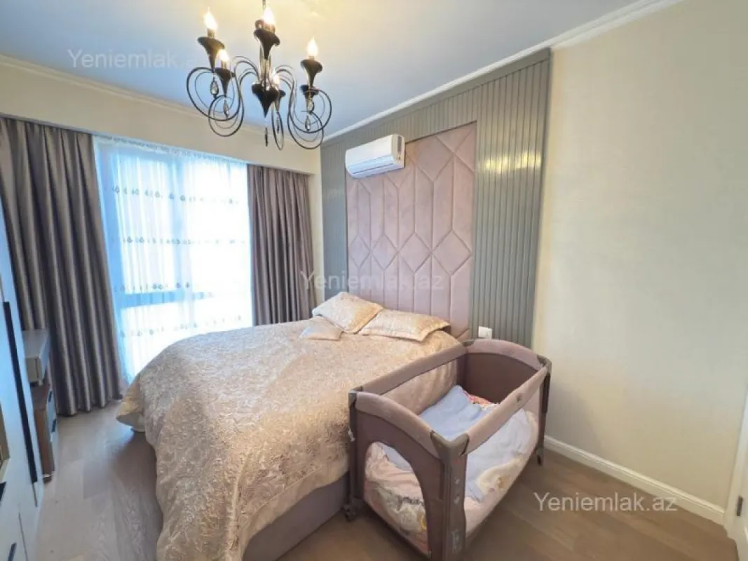 Satılır 3 otaqlı yeni tikili 83 m²