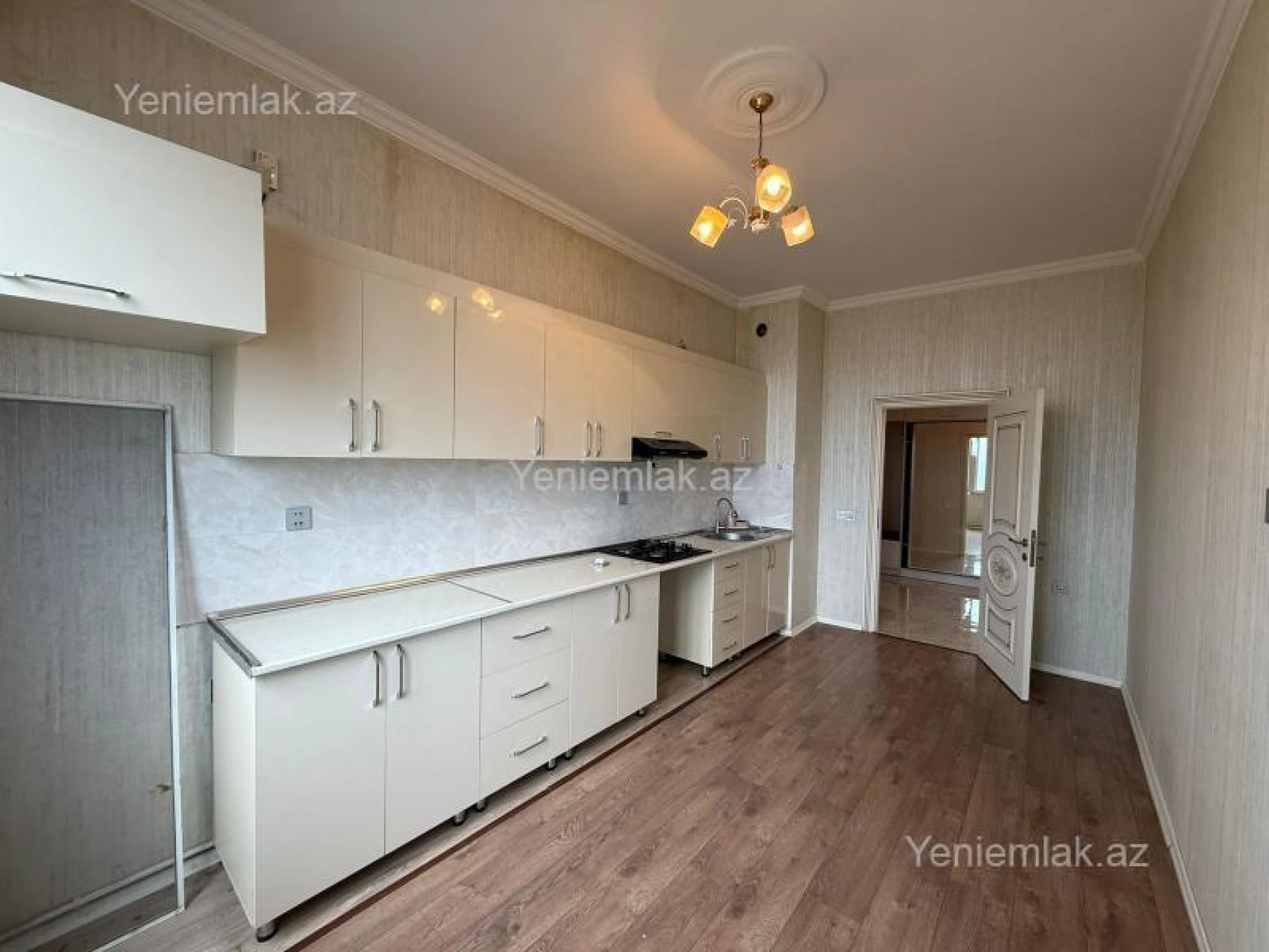 Satılır 3 otaqlı yeni tikili 104 m²