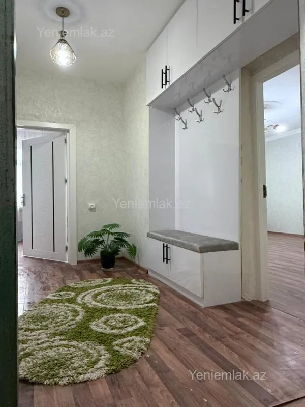 Satılır 2 otaqlı köhnə tikili 45 m²