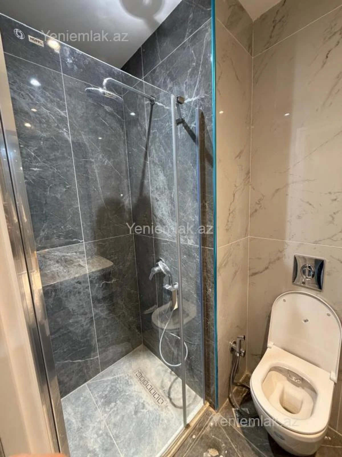 Satılır 3 otaqlı yeni tikili 83 m²