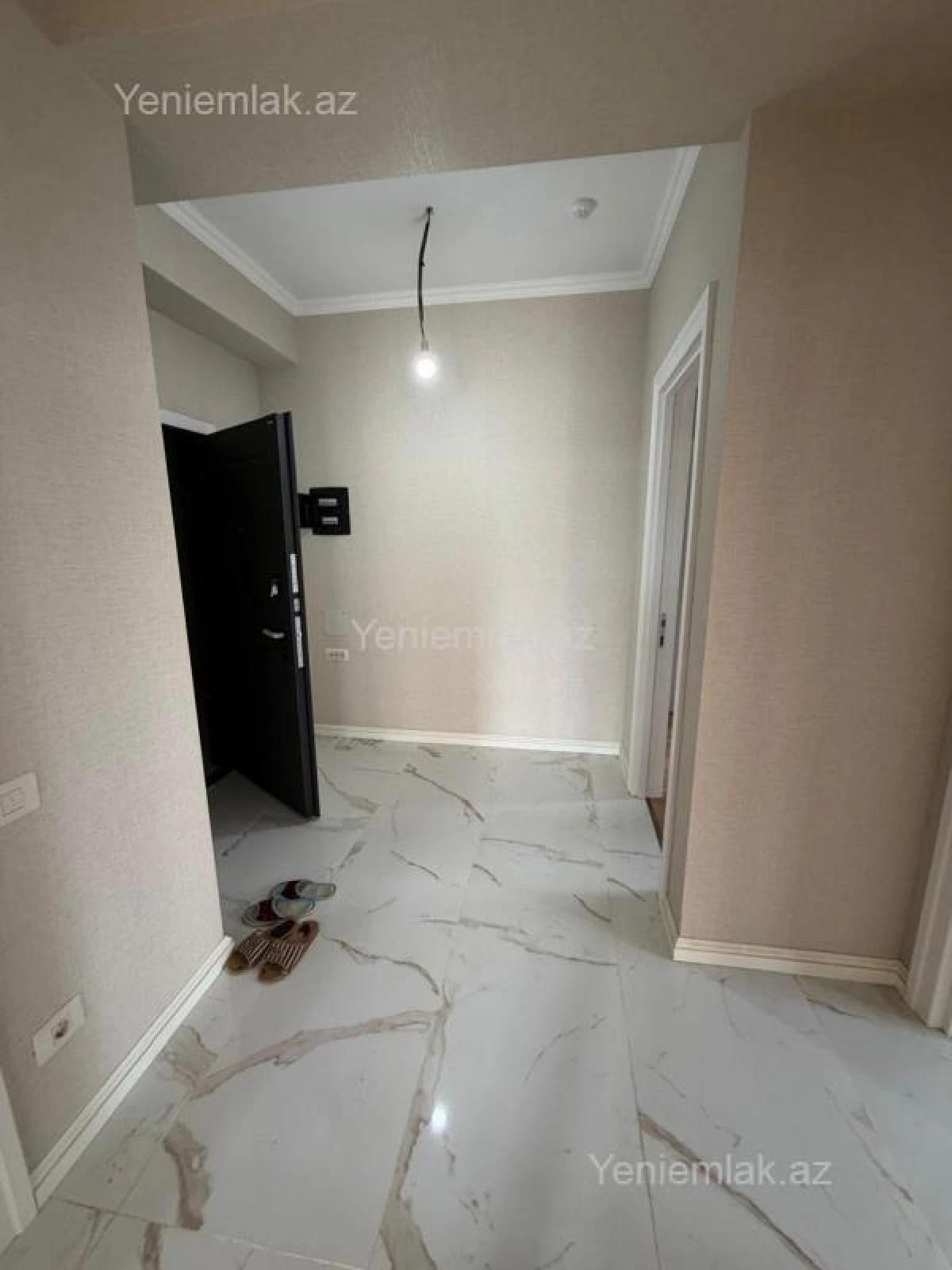 Satılır 3 otaqlı yeni tikili 83 m²