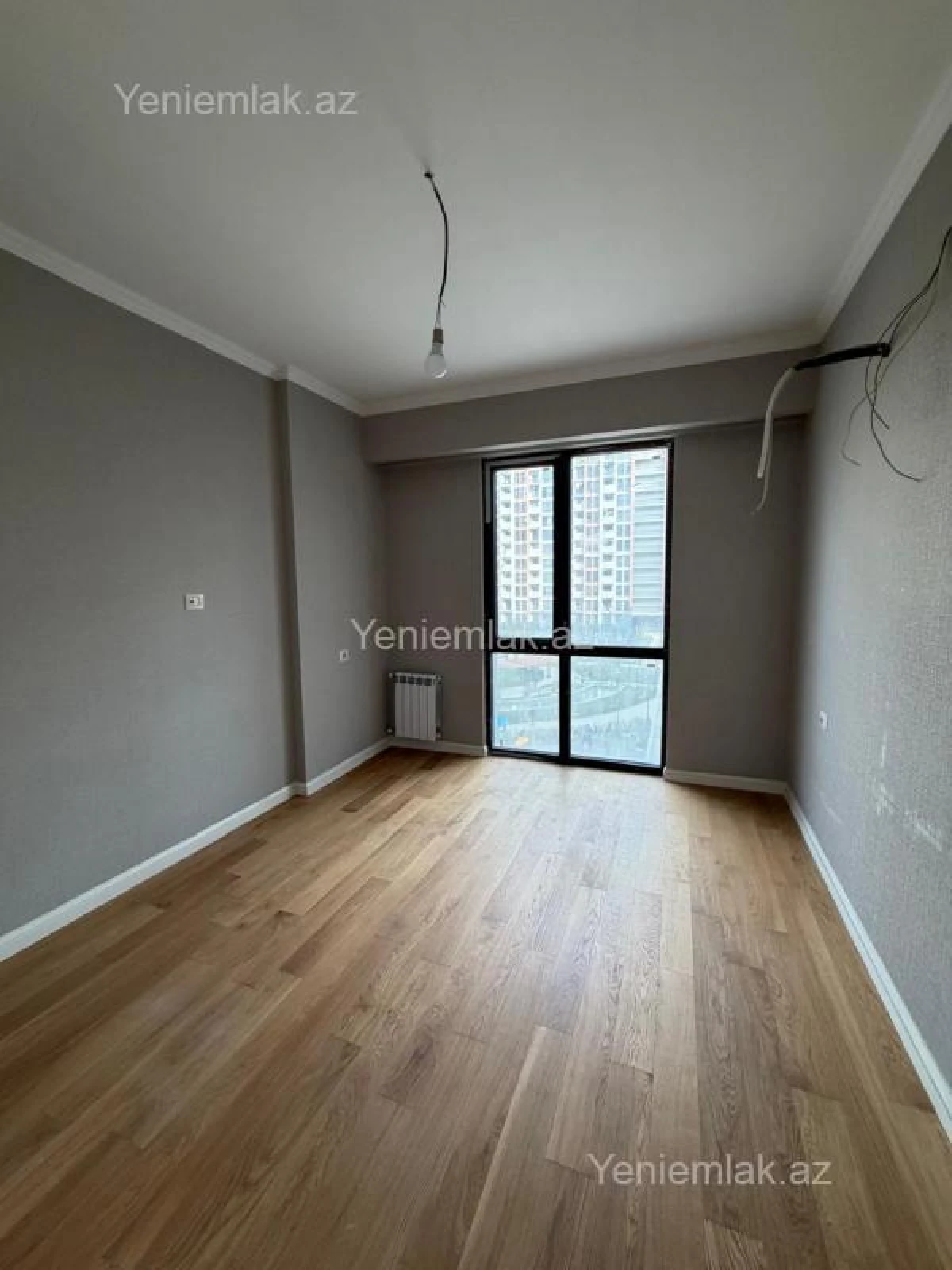 Satılır 3 otaqlı yeni tikili 83 m²