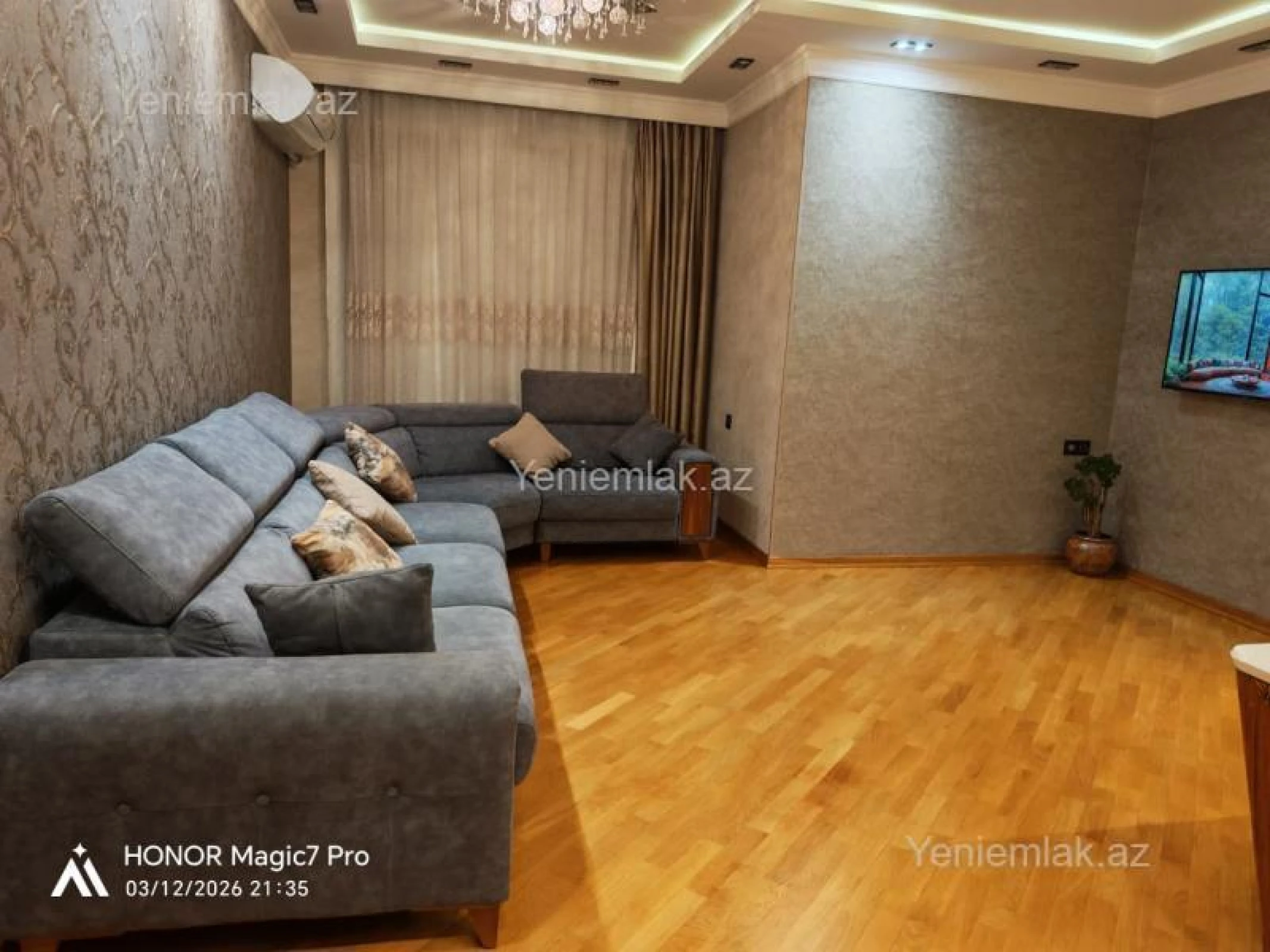 Satılır 3 otaqlı yeni tikili 120 m²
