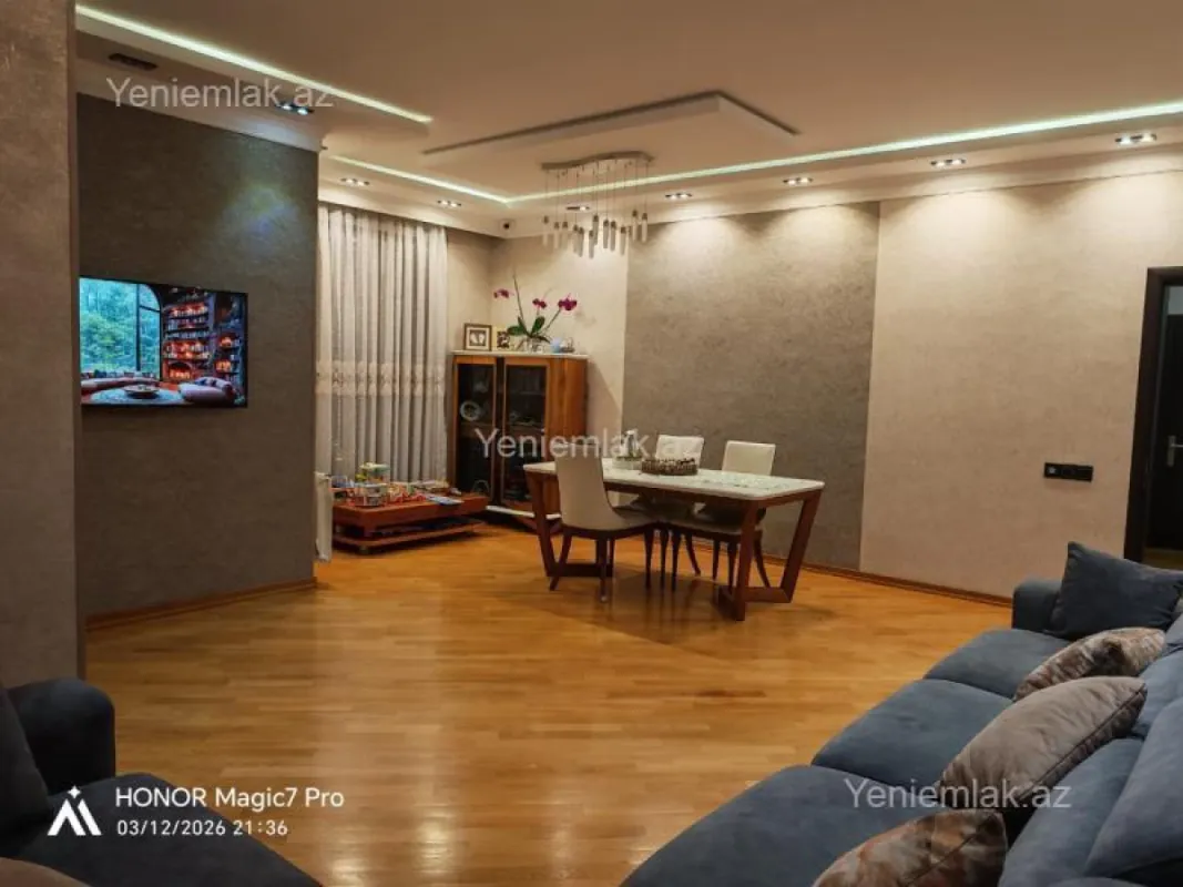 Satılır 3 otaqlı yeni tikili 120 m²