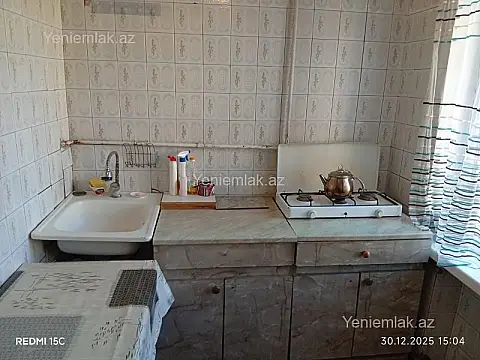 Satılır 1 otaqlı köhnə tikili 35 m²