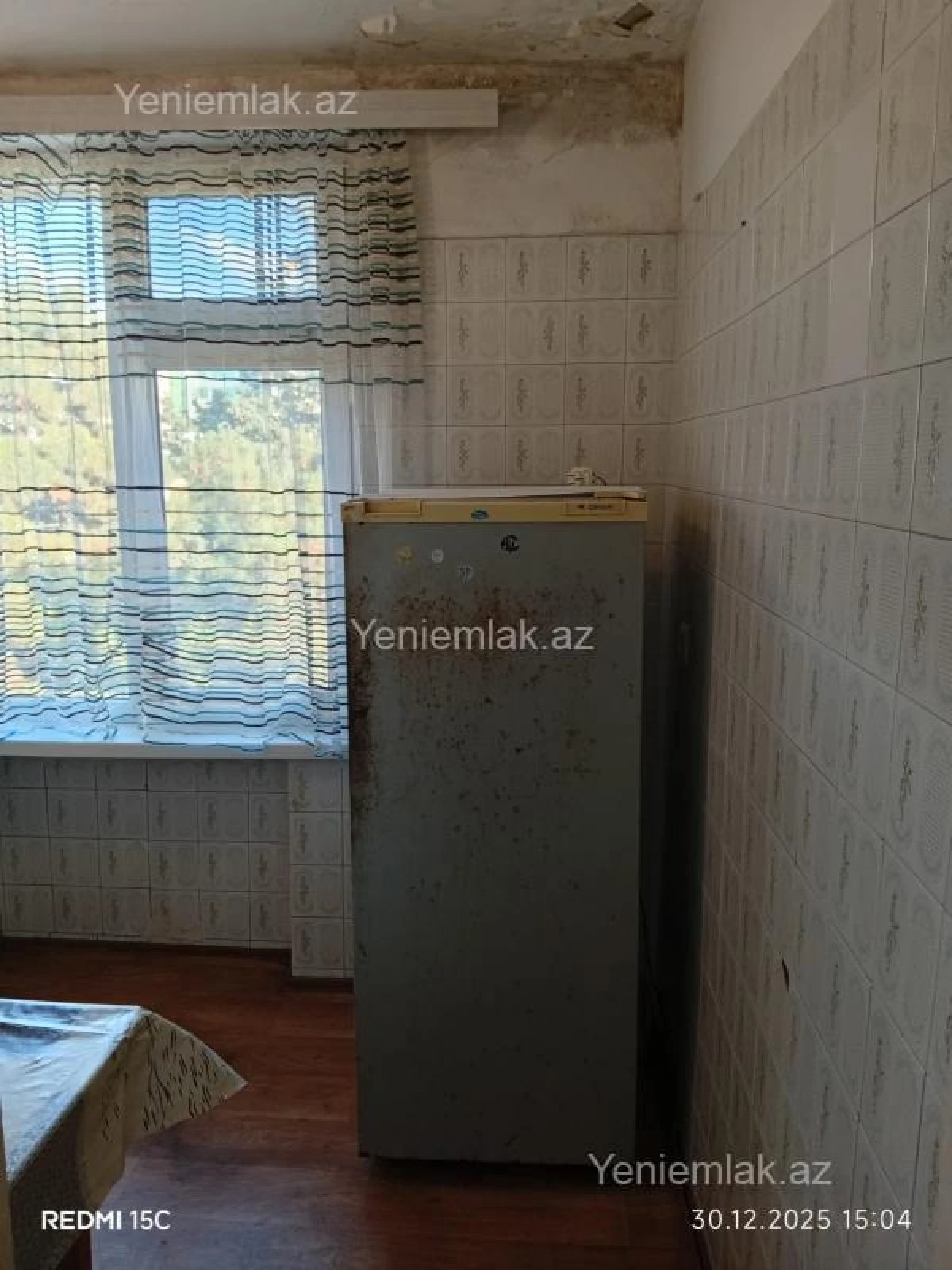 Satılır 1 otaqlı köhnə tikili 35 m²