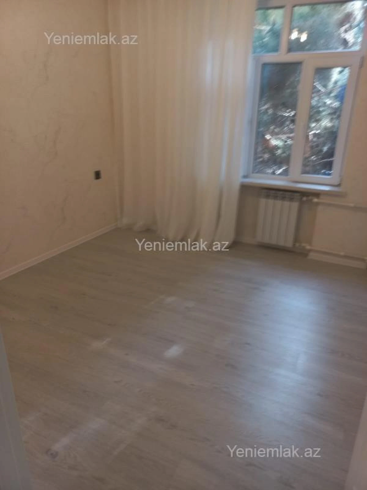 Satılır 3 otaqlı köhnə tikili 60 m²